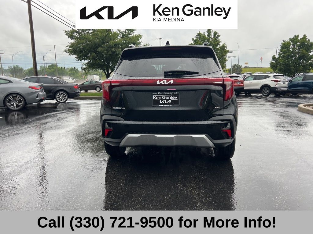 Vehicle image 17 of 69