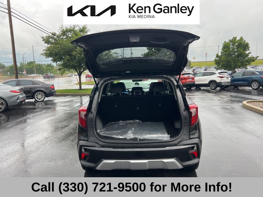 Vehicle image 60 of 69