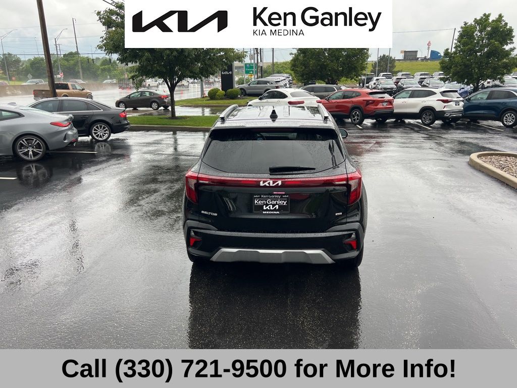 Vehicle image 18 of 69