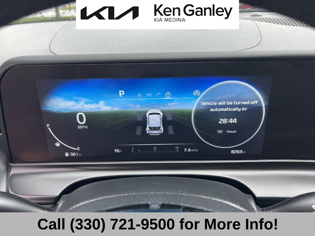 Vehicle image 31 of 69