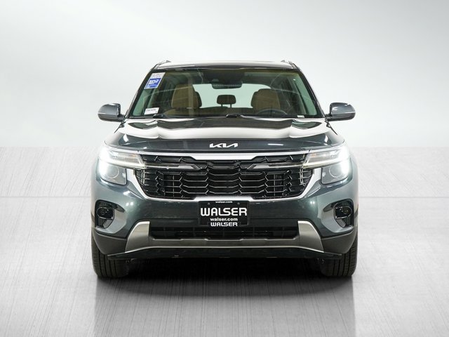 2024 Kia Seltos EX Image 2 of 30