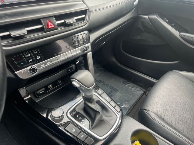 Vehicle image 20 of 36