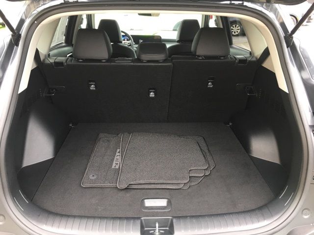 Vehicle image 10 of 20