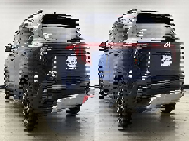 Vehicle image 5 of 31