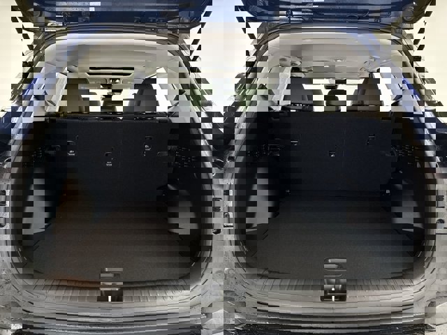 Vehicle image 27 of 31