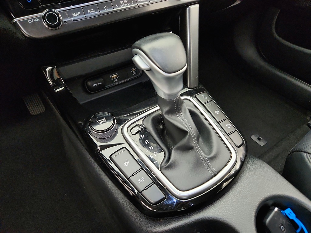Vehicle image 15 of 37