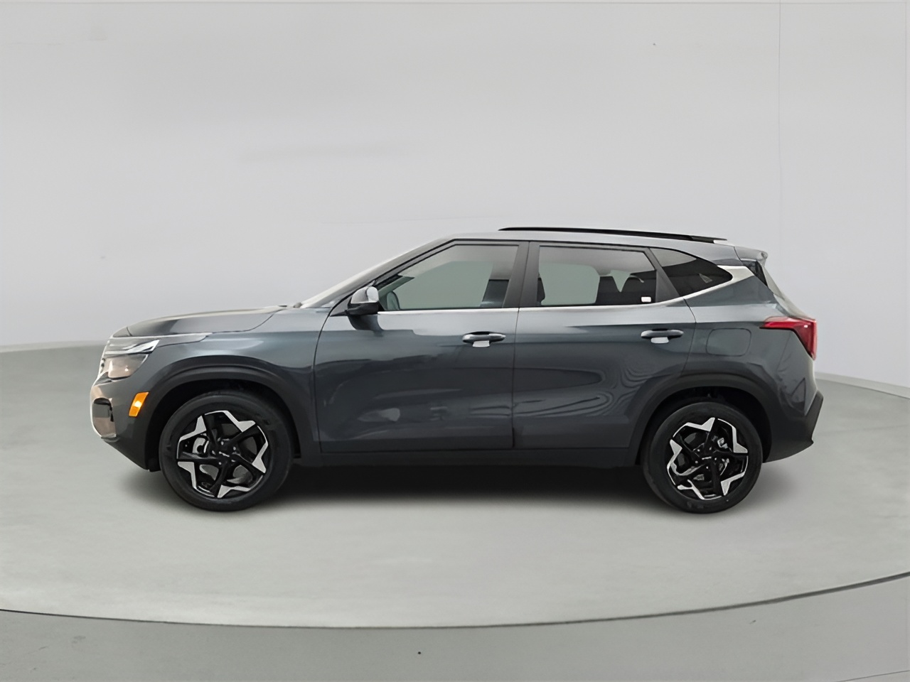 Vehicle image 37 of 37