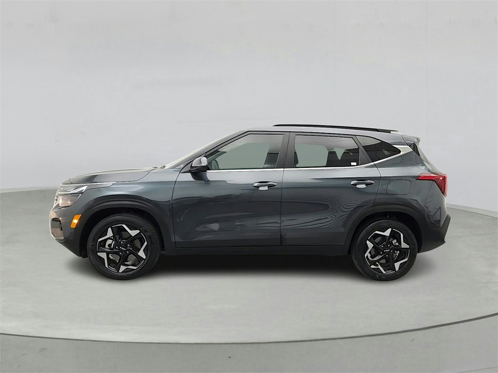 Vehicle image 8 of 37