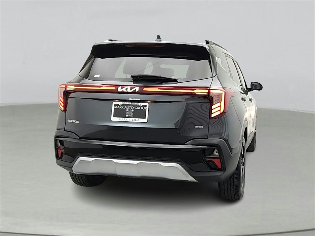 Vehicle image 5 of 37