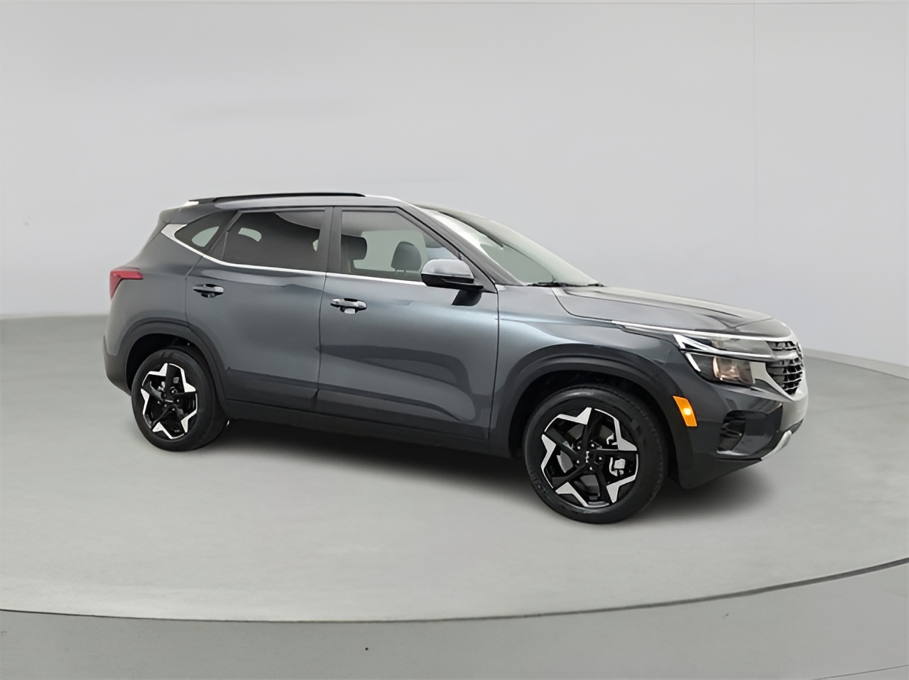 Vehicle image 31 of 37
