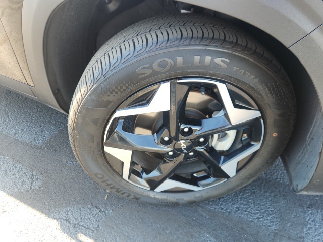 Vehicle image 3 of 25
