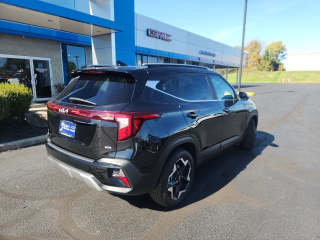 Vehicle image 5 of 25
