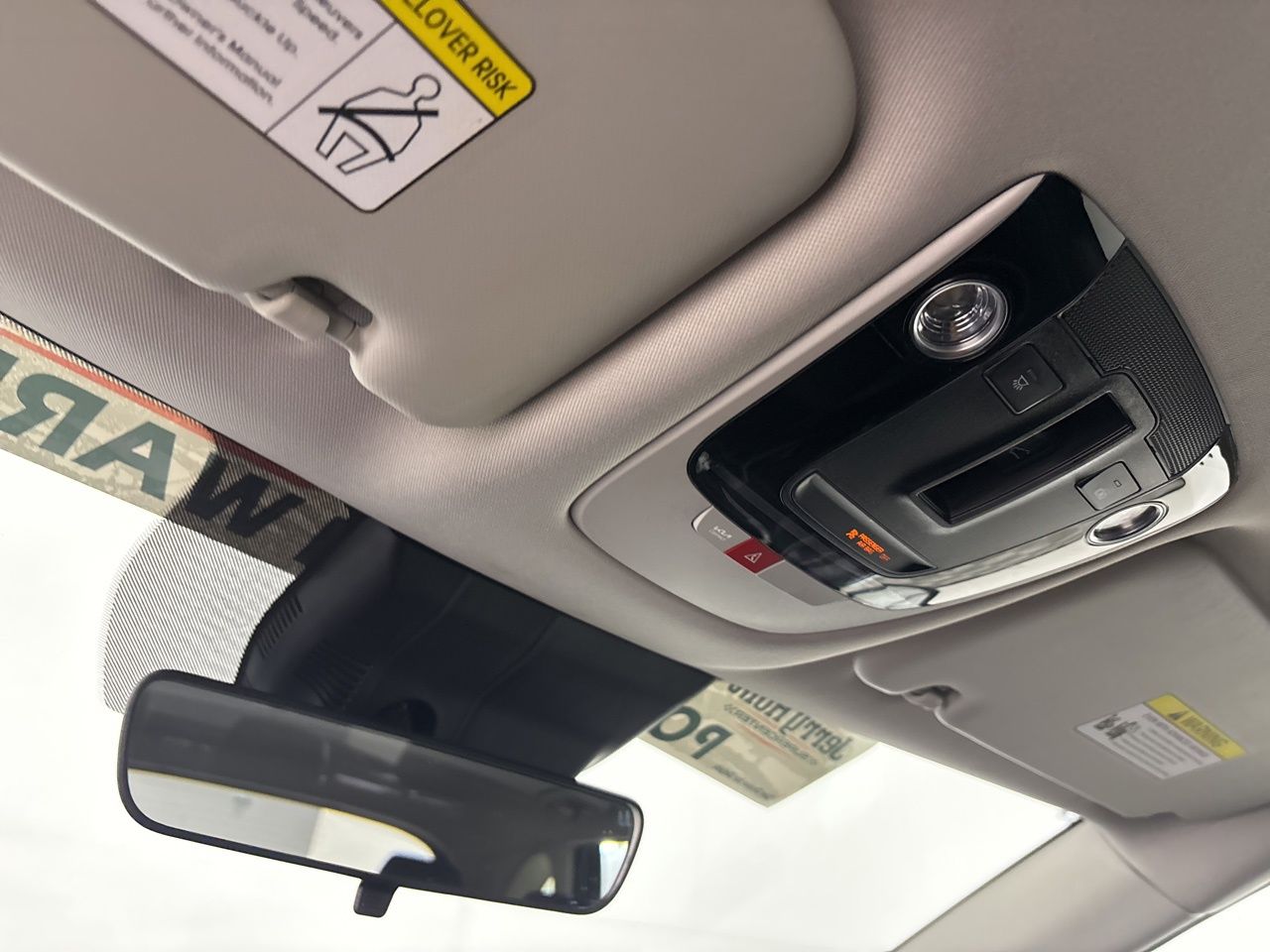 Vehicle image 20 of 40