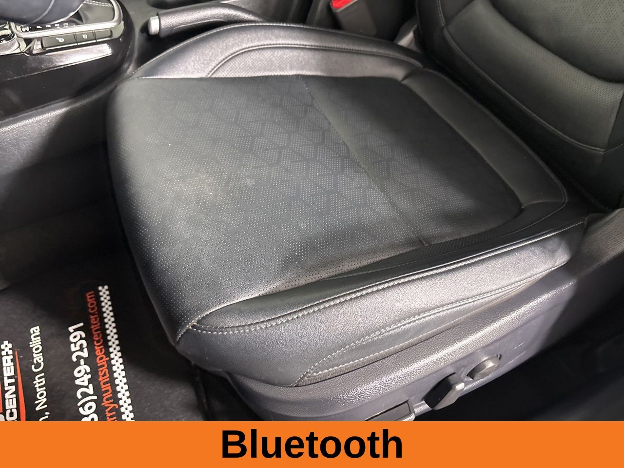 Vehicle image 11 of 40