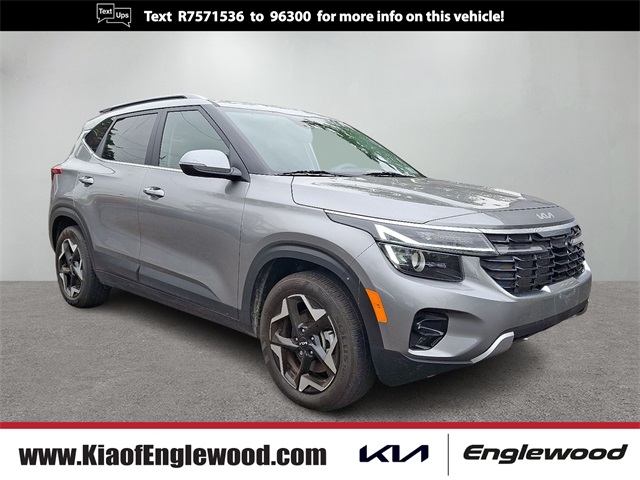 Vehicle image 3 of 30