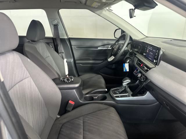 Vehicle image 26 of 27