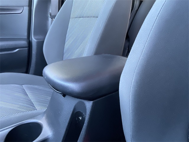 Vehicle image 19 of 22