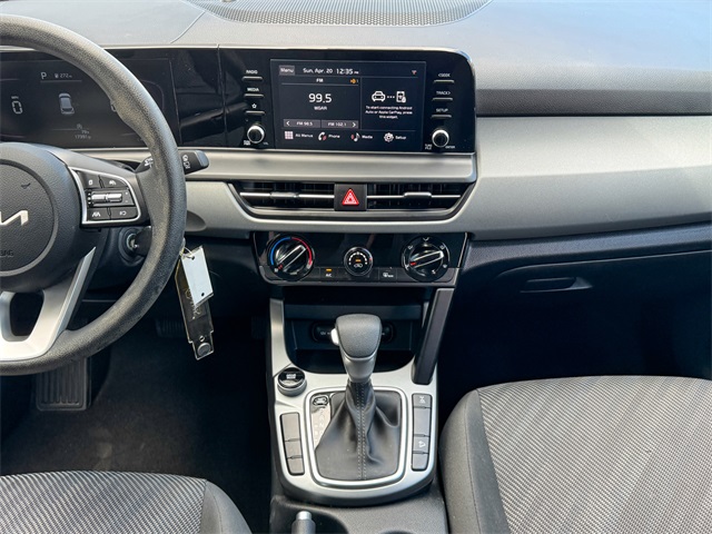 Vehicle image 25 of 47