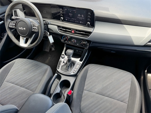 Vehicle image 36 of 47
