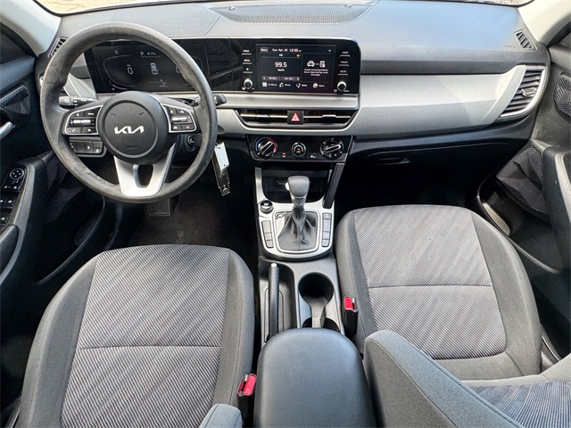 Vehicle image 24 of 47