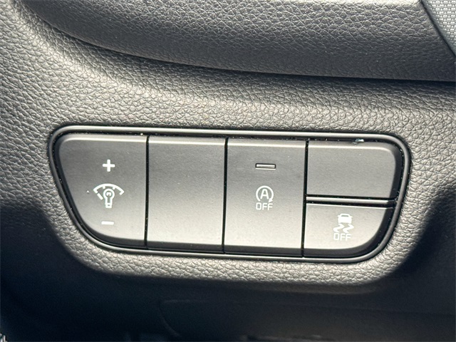 Vehicle image 39 of 47
