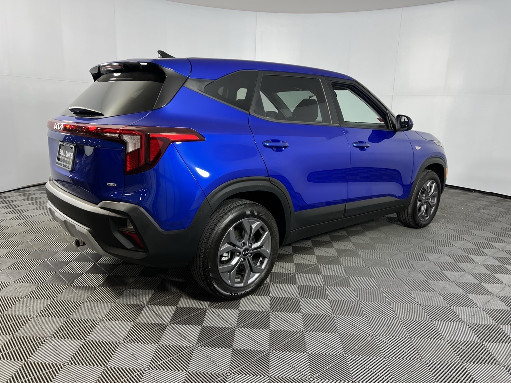 Vehicle image 6 of 51