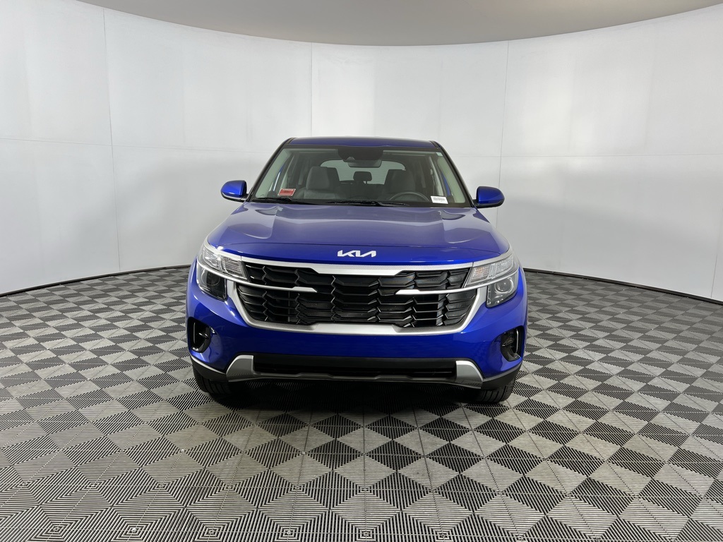 Vehicle image 2 of 51