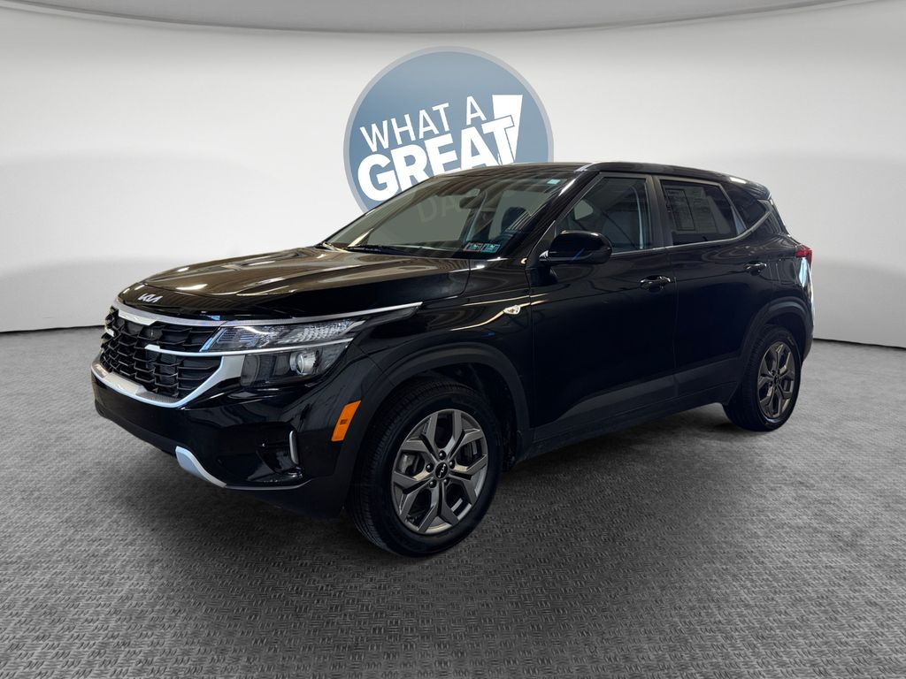2024 Kia Seltos LX Image 1 of 32