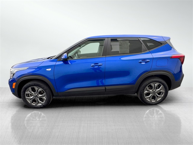 Vehicle image 10 of 55