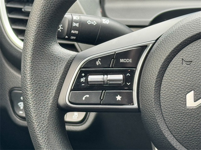 Vehicle image 31 of 55