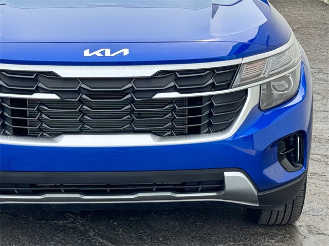 Vehicle image 3 of 55