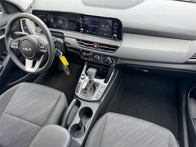 Vehicle image 36 of 55