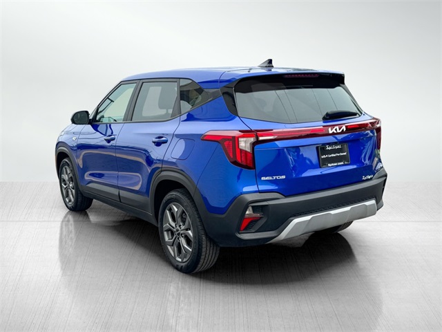 Vehicle image 9 of 55