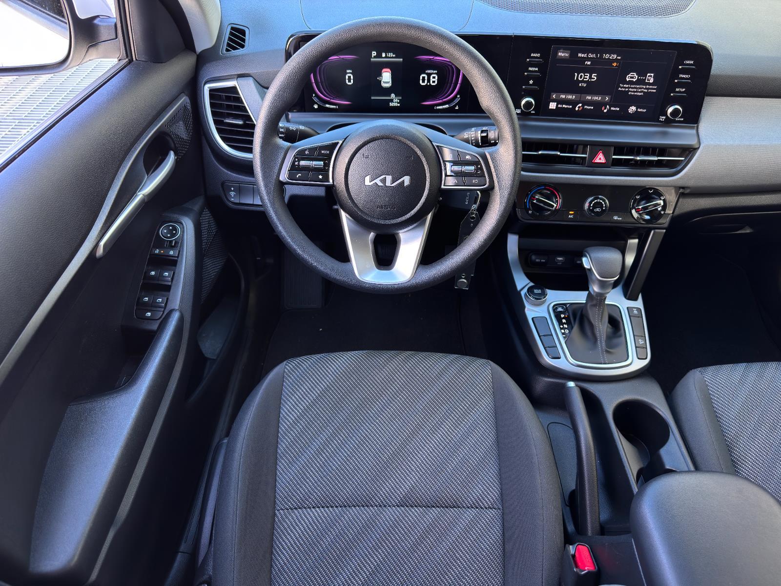 2024 Kia Seltos LX Image 15 of 28