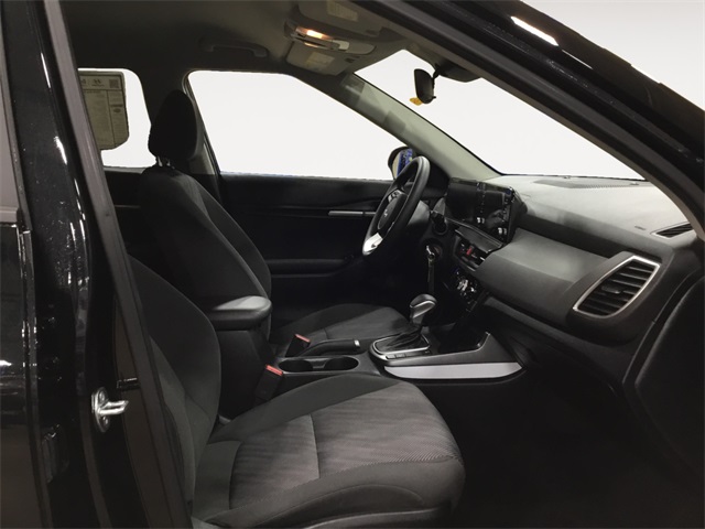Vehicle image 15 of 15