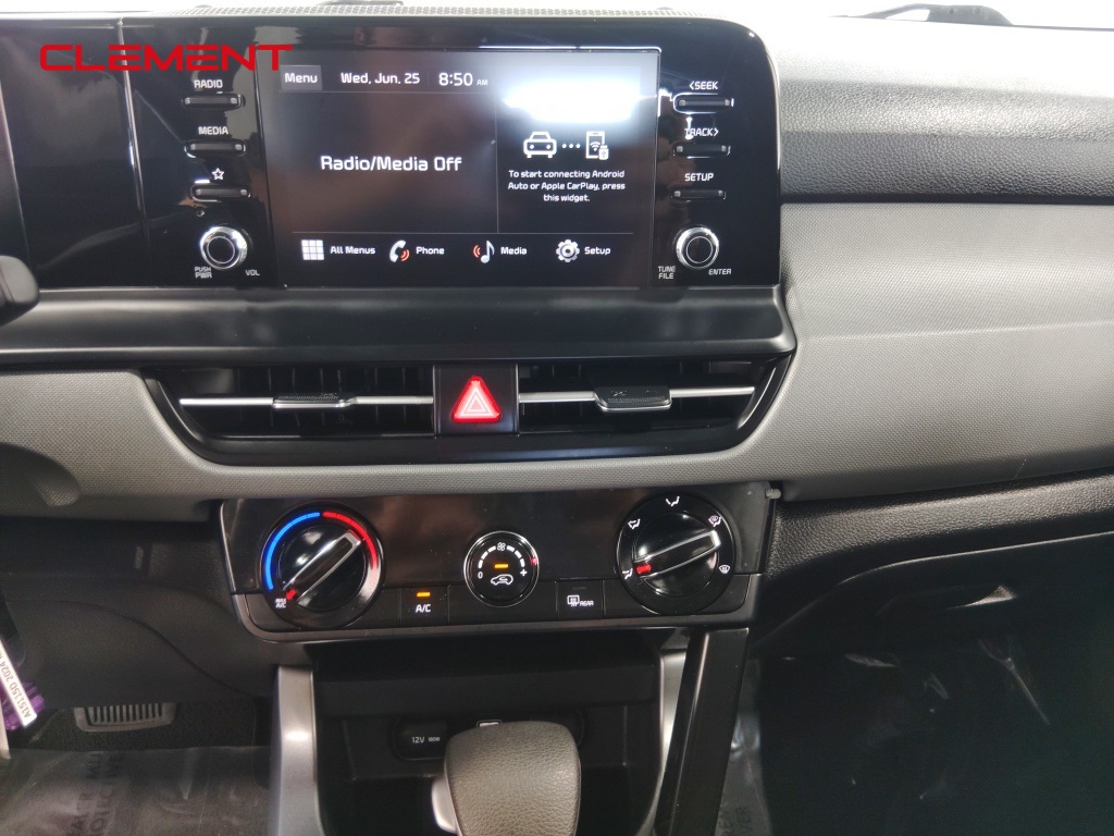 Vehicle image 27 of 48