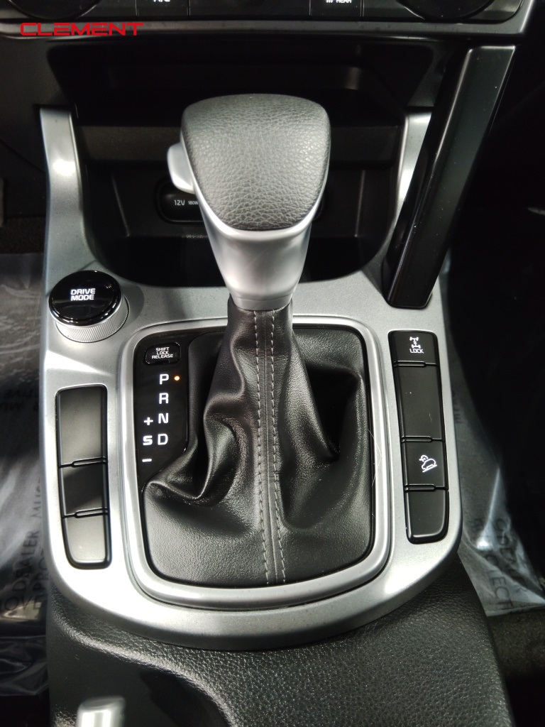 Vehicle image 30 of 48