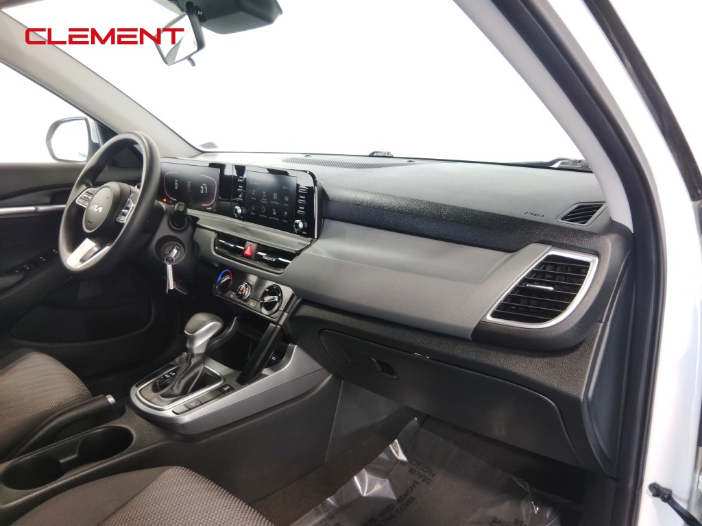 Vehicle image 21 of 48
