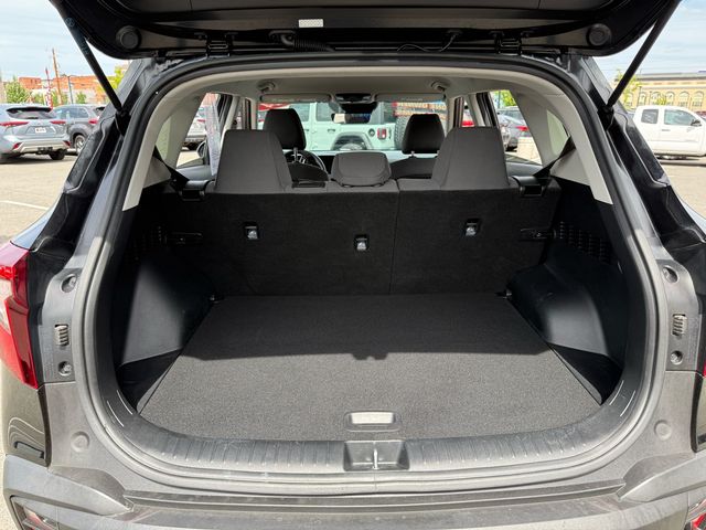 Vehicle image 10 of 36