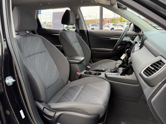 Vehicle image 13 of 36