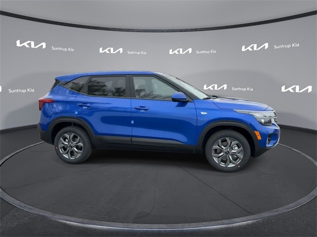 Vehicle image 13 of 41
