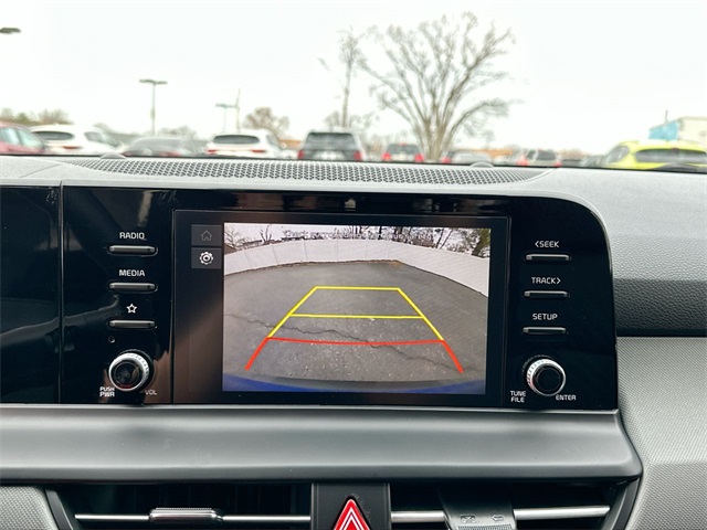 Vehicle image 34 of 41