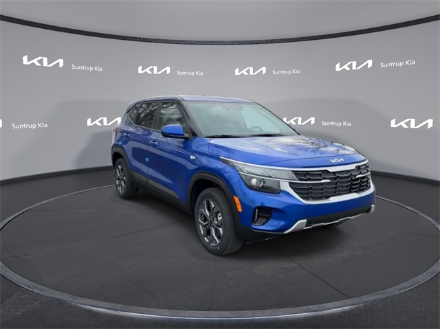 Vehicle image 11 of 41