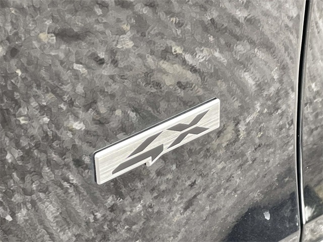 Vehicle image 11 of 33