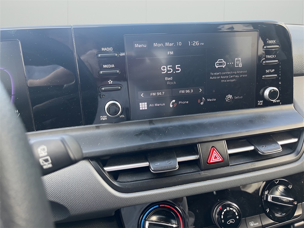 Vehicle image 20 of 34