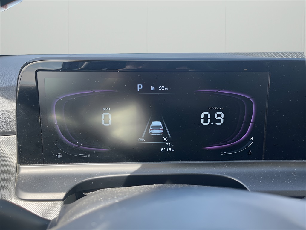 Vehicle image 18 of 34