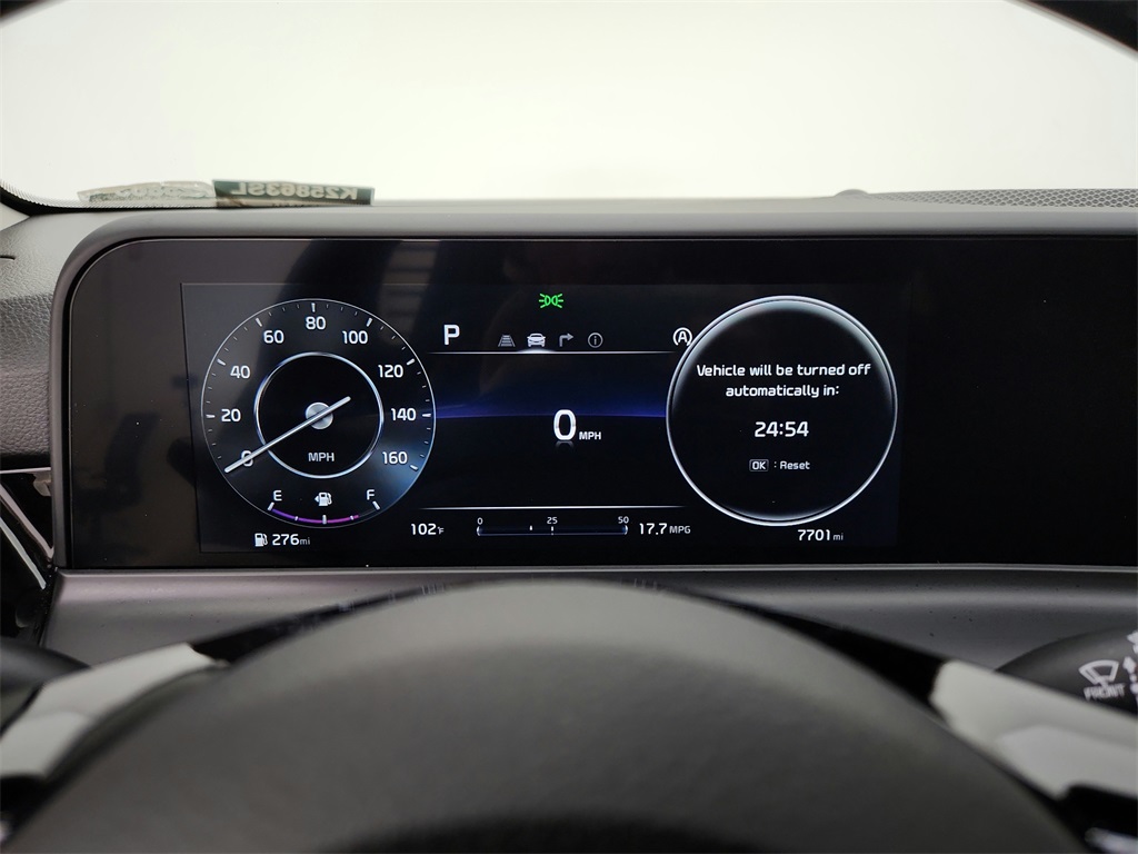 Vehicle image 16 of 30