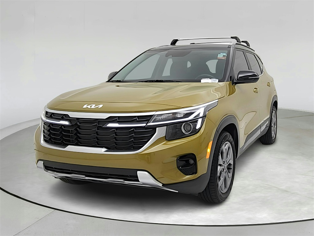 Vehicle image 2 of 30