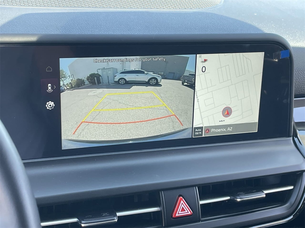 Vehicle image 25 of 30