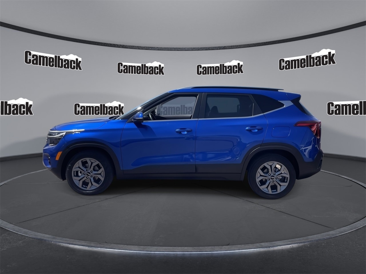 Vehicle image 8 of 30